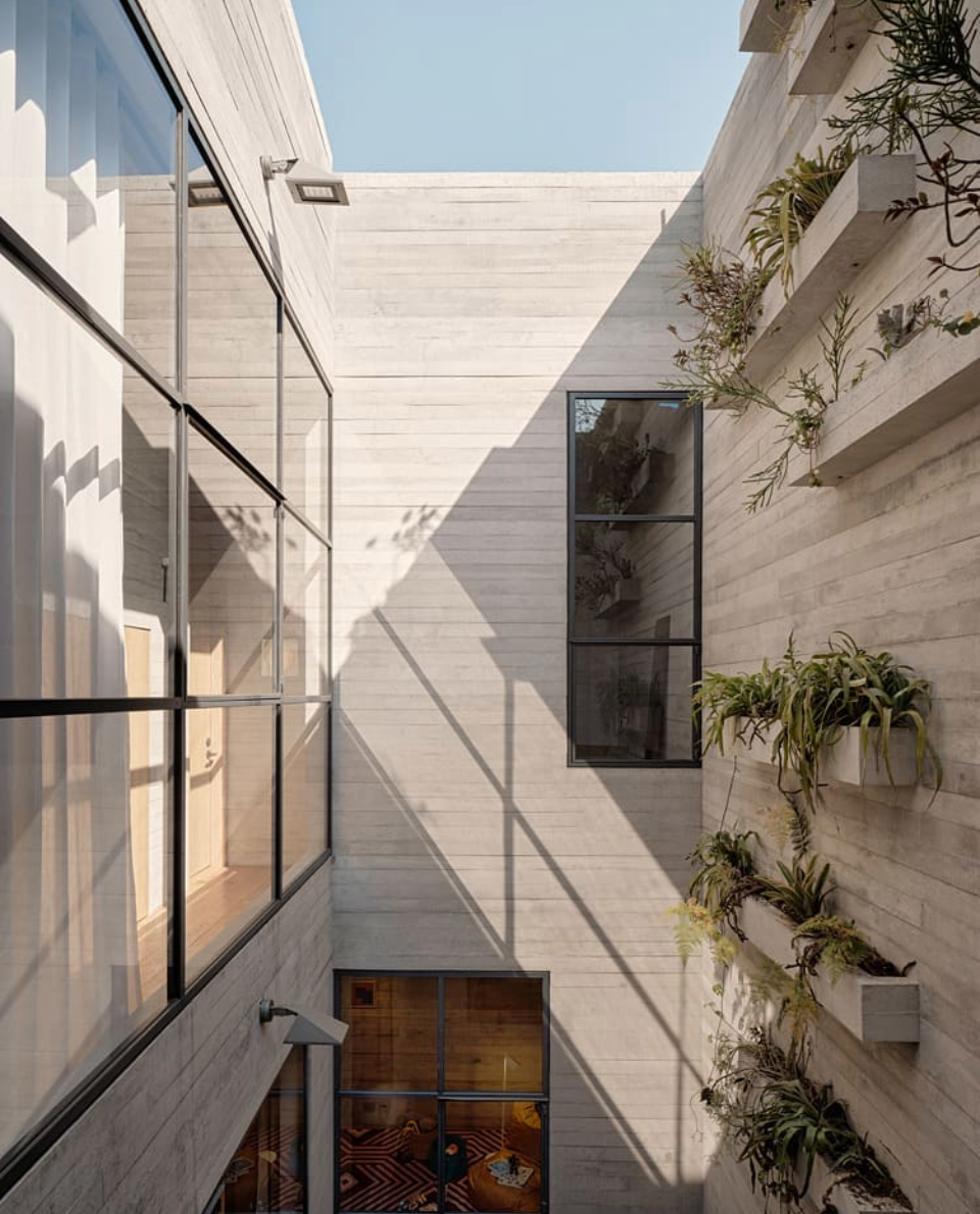 Edificio por Studio Rick Joy