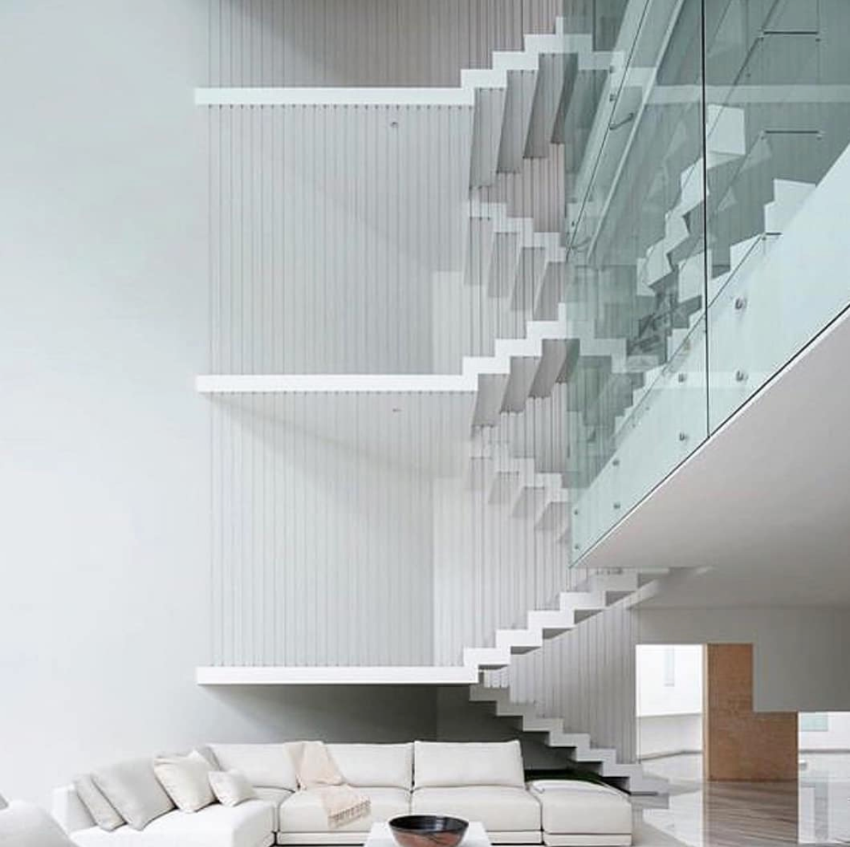 Rombo II, Miguel Ángel Aragonés