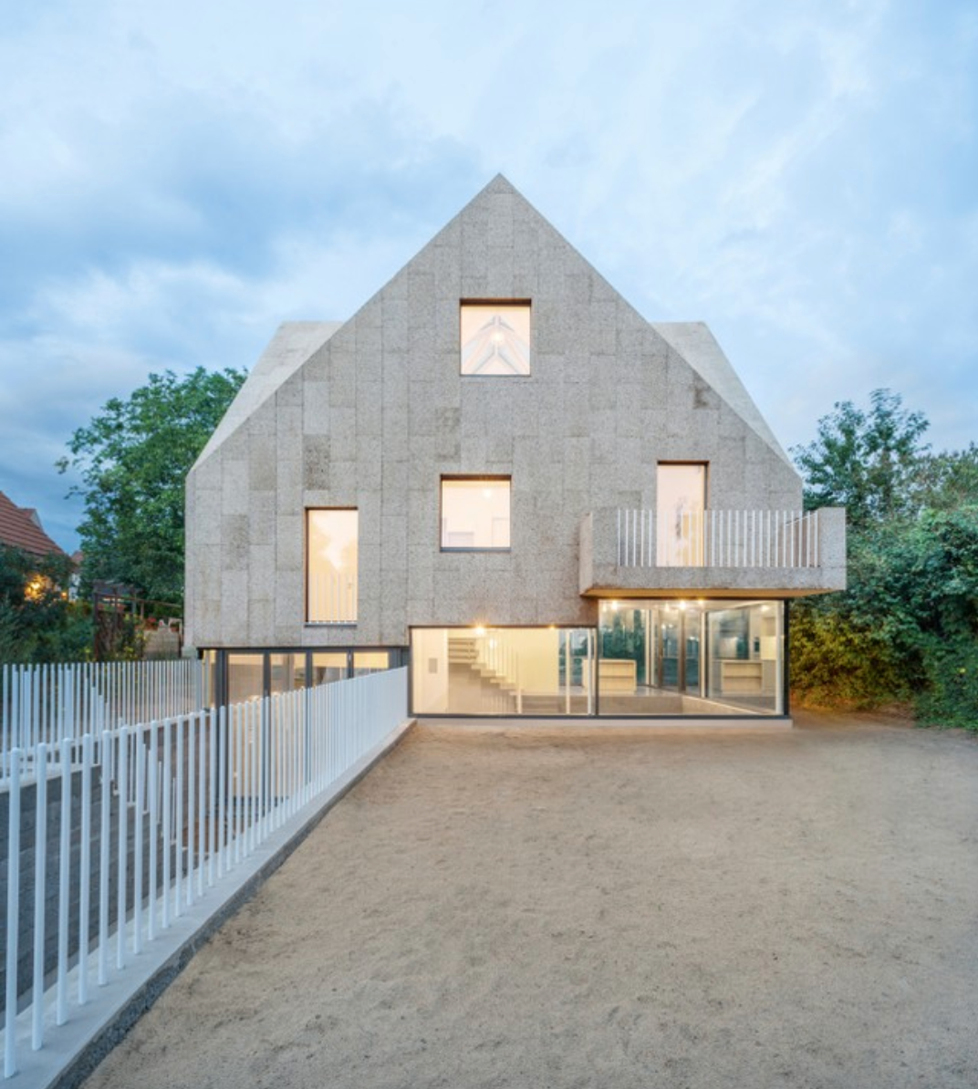 Cork Screw House por rundzwei
